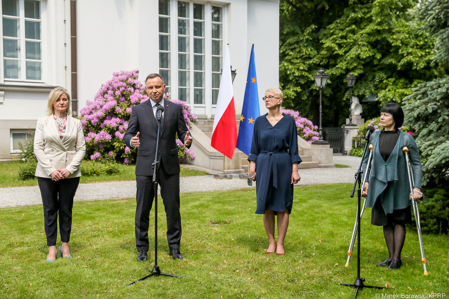 Wydobyte Z Bia Oruskiego Aresztu Dzia Aczki Polskie Spotka Y Si Z