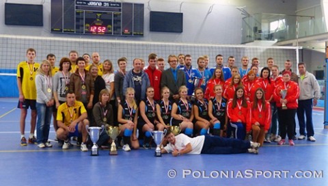Zdjęcie pamiątkowe uczestników turnieju w Gliwicach, fot.