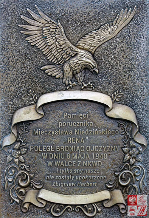 Tablica na pomniku Mieczysława Niedzińskiego "Rena"