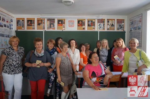 Nauczyciele języka polskiego z Białorusi już w Paryżu - z wizytą w Szkole Polskiej im. Adama Mickiewicza