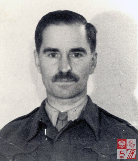 3 października 1943 r., Anglia. Narcyz Łopianowski po przeszkoleniu w formacji Cichociemnych przed zrzutem do Polski