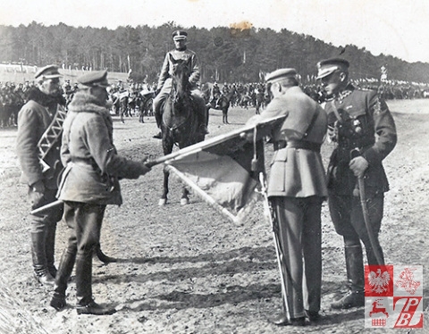 Marszałek Józef Piłsudski wizytuje 1. Pułk Ułanów Krechowieckich 
