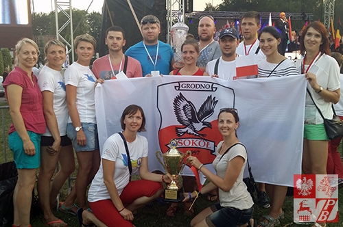 Najlepsze siatkarki i siatkarze w sporcie polonijnym - zawodnicy z Polskiego Klubu Sportowego "Sokół" przy ZPB