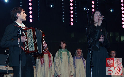 Śpiewa Olga Guczek