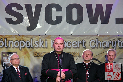 Przemawia ksiądz biskup Antoni Dziemianko