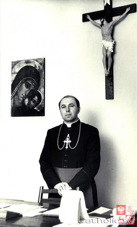 Biskup_Aleksander_Kaszkiewicz_archiwum1