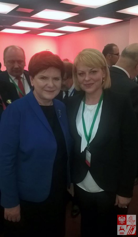 Premier RP Beata Szydło i Andżelika Borys